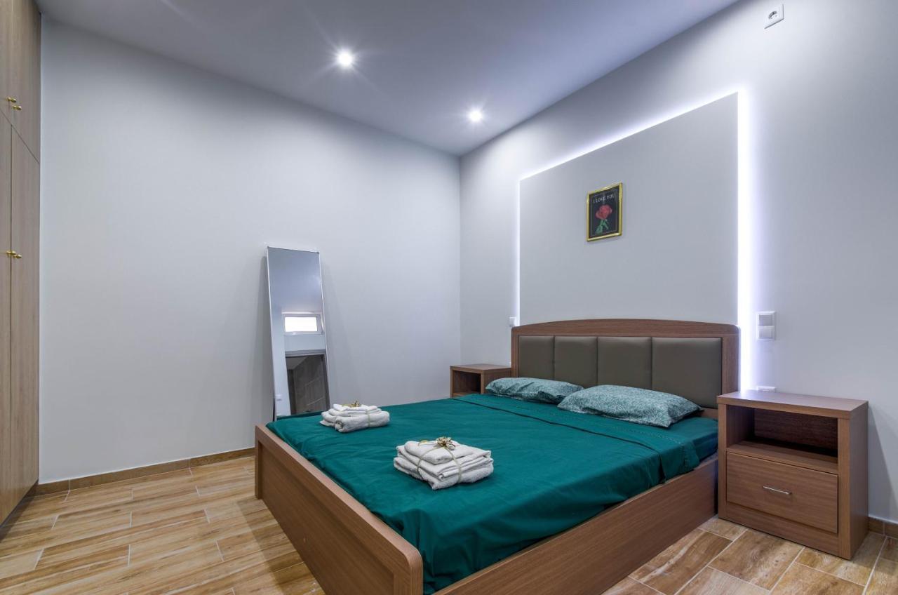 Renovated 2Bd House Close To Pireus Port ภายนอก รูปภาพ