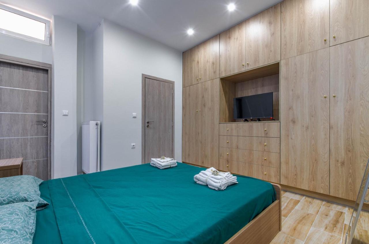 Renovated 2Bd House Close To Pireus Port ภายนอก รูปภาพ