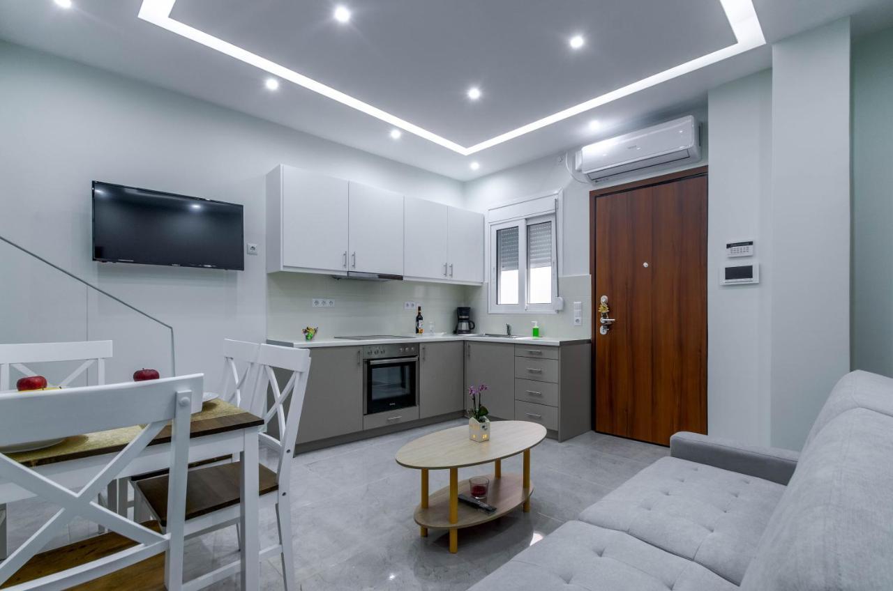 Renovated 2Bd House Close To Pireus Port ภายนอก รูปภาพ