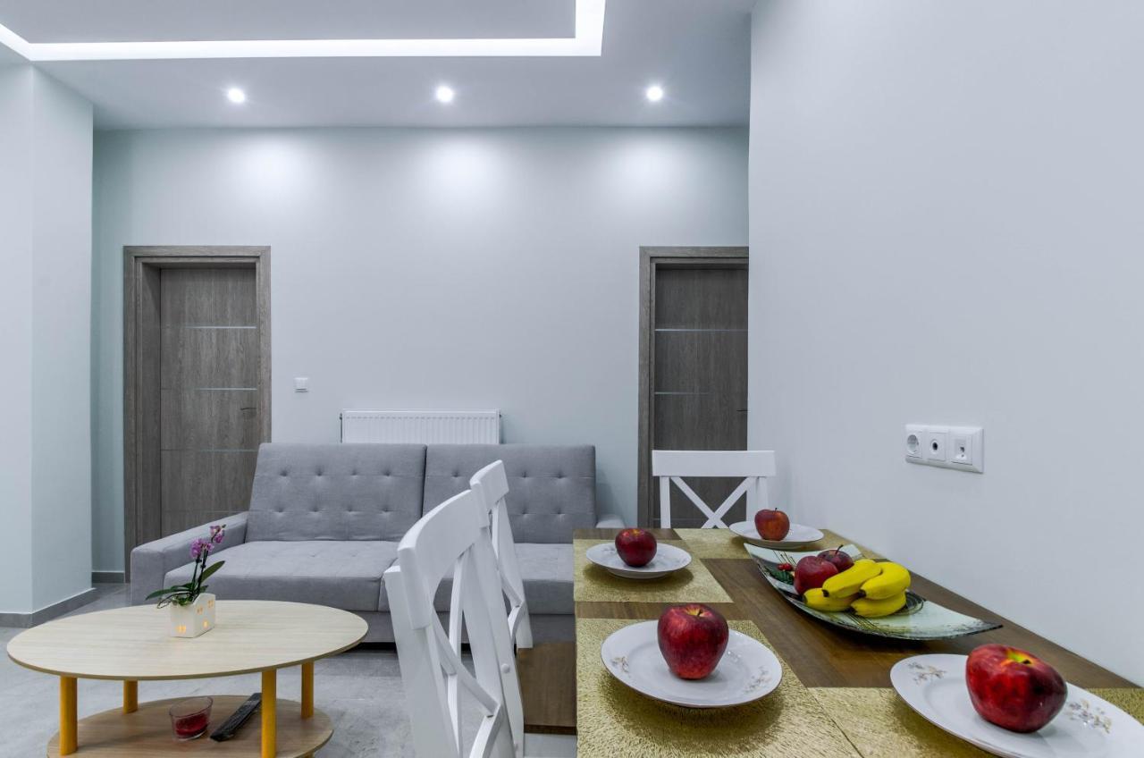 Renovated 2Bd House Close To Pireus Port ภายนอก รูปภาพ